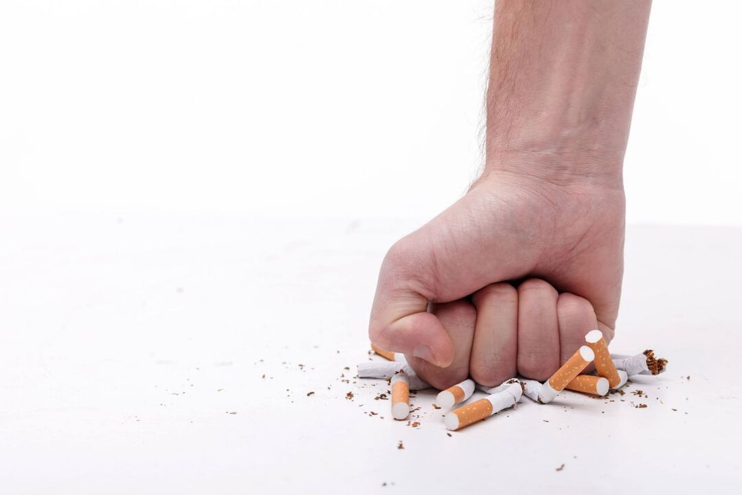 Rexeitamento de cigarros usando o spray zxcvbnmqwert